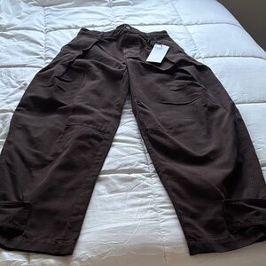 Zara women’s tennis Dark Brown Cargo Pants size 4